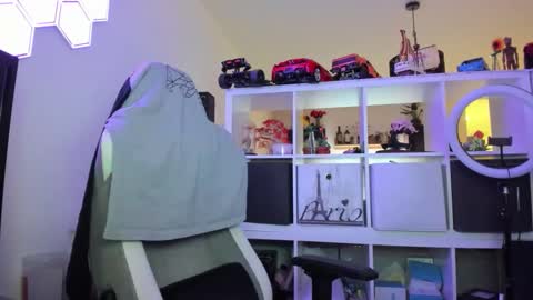 clitlicker1511 online show from November 22, 2025, 5:12 pm