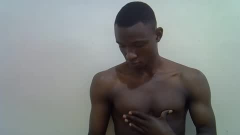 Snapshot of clive_damian chatting on February 10, 2026, 11:14 am clive_damian online show from February 10, 2026, 11:14 am