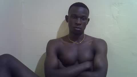 Snapshot of clive_damian chatting on February 21, 2026, 10:22 pm clive_damian online show from February 21, 2026, 10:22 pm