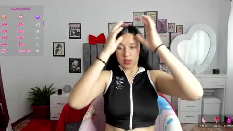 cloe_7 online show from February 23, 2026, 12:13 pm