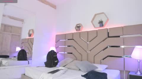 Cloe Online de 600 a 1400 online show from October 12, 2025, 11:20 am