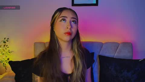 Snapshot of cloe_martinezz_ chatting on May 13, 2026, 9:55 pm cloe_martinezz_ online show from May 13, 2026, 9:55 pm