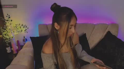 Snapshot of cloe_martinezz_ chatting on June 10, 2026, 4:56 am cloe_martinezz_ online show from June 10, 2026, 4:56 am