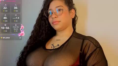 Snapshot of cloebunny_ chatting on February 7, 2026, 10:30 am Cloe Bunny online show from February 7, 2026, 10:30 am