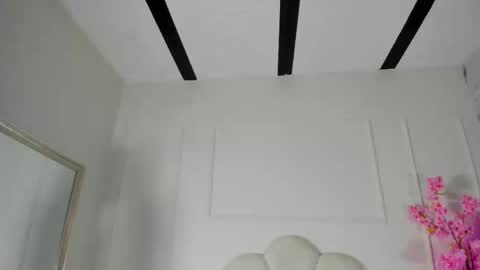 cloedurant online show from September 20, 2025, 7:59 pm