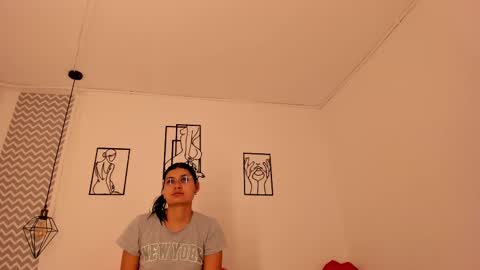 cloe online show from October 6, 2025, 7:11 pm