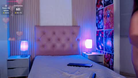 cloey_bentley online show from June 9, 2026, 9:04 pm