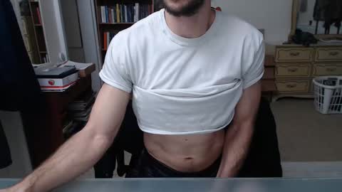 Snapshot of cloud900x chatting on March 5, 2025, 12:22 pm Cloud online show from March 5, 2025, 12:22 pm