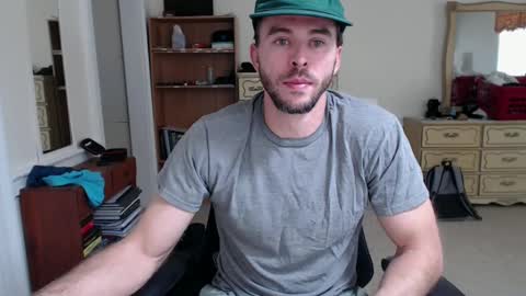 Snapshot of cloud900x chatting on September 15, 2025, 5:24 pm Cloud online show from September 15, 2025, 5:24 pm