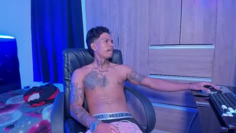 cloud_mckey8 online show from February 26, 2026, 4:00 am