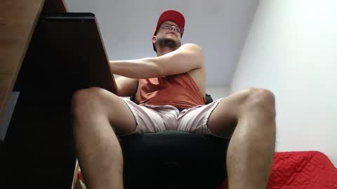 Snapshot of cloudsxxx17 chatting on September 11, 2025, 4:40 pm cloudsxxx17 online show from September 11, 2025, 4:40 pm