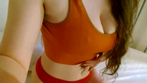 Snapshot of cloudylemonade22 chatting on May 1, 2026, 4:50 am cloudylemonade22 online show from May 1, 2026, 4:50 am