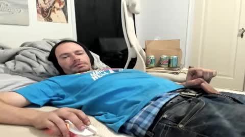 cloudyystarr666 online show from November 13, 2025, 8:57 am