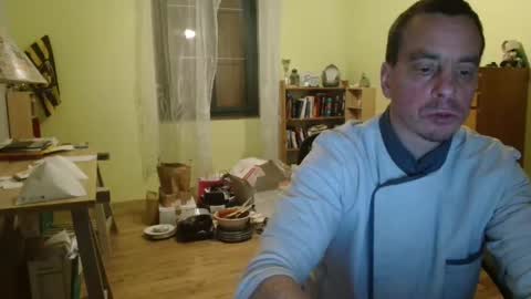 Snapshot of clouplefun chatting on December 11, 2024, 4:28 am clouplefun online show from December 11, 2024, 4:28 am