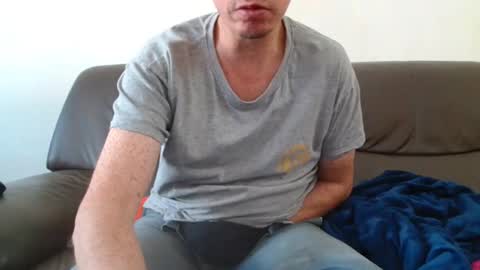 Snapshot of clouplefun chatting on October 6, 2025, 11:51 am clouplefun online show from October 6, 2025, 11:51 am