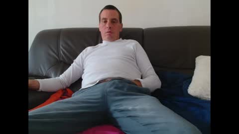 Snapshot of clouplefun chatting on October 14, 2025, 11:55 am clouplefun online show from October 14, 2025, 11:55 am