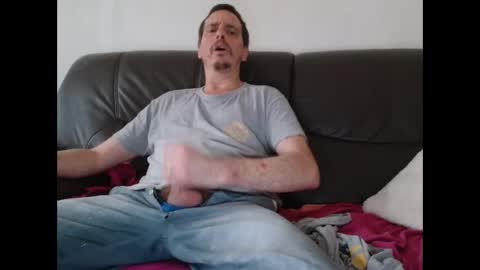 Snapshot of clouplefun chatting on November 8, 2025, 8:14 am clouplefun online show from November 8, 2025, 8:14 am