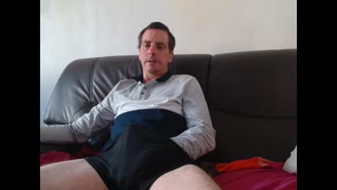 Snapshot of clouplefun chatting on November 15, 2025, 12:56 pm clouplefun online show from November 15, 2025, 12:56 pm