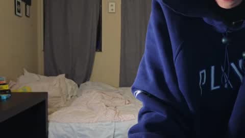 Clover online show from December 24, 2024, 9:50 am