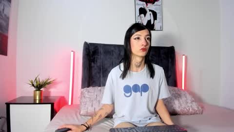 Snapshot of cloy_areo chatting on February 28, 2026, 2:07 pm Cloy areo make me come with pleasure online show from February 28, 2026, 2:07 pm