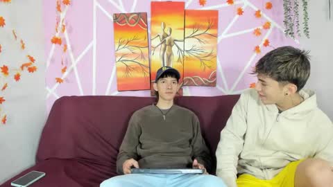 club_latinboys online show from September 22, 2025, 1:35 pm