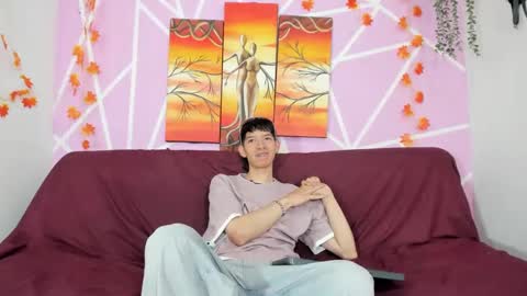 club_latinboys online show from September 25, 2025, 1:37 pm