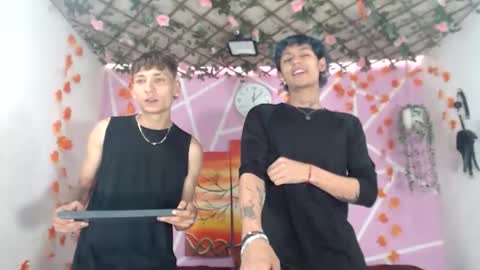 club_latinboys online show from September 28, 2025, 2:22 pm