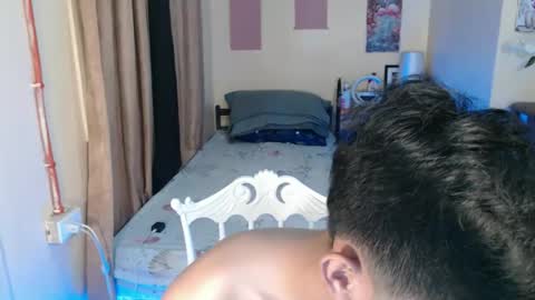 Snapshot of clyde_twinkx chatting on April 28, 2026, 6:51 am clyde_twinkx online show from April 28, 2026, 6:51 am