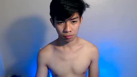 Snapshot of clyde_twinkx chatting on May 21, 2026, 7:21 pm clyde_twinkx online show from May 21, 2026, 7:21 pm