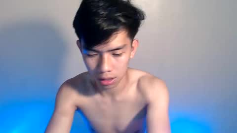 Snapshot of clyde_twinkx chatting on June 6, 2026, 9:47 am clyde_twinkx online show from June 6, 2026, 9:47 am