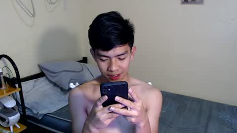 Snapshot of clyde_twinkx chatting on July 5, 2026, 9:00 pm clyde_twinkx online show from July 5, 2026, 9:00 pm