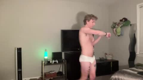 Clyde Austin online show from December 18, 2025, 3:45 am