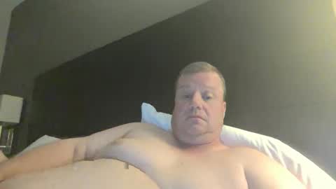 cmachen online show from November 13, 2025, 2:21 am