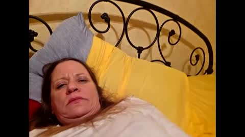 Snapshot of cmorrah chatting on February 22, 2026, 8:24 am Cmoto online show from February 22, 2026, 8:24 am