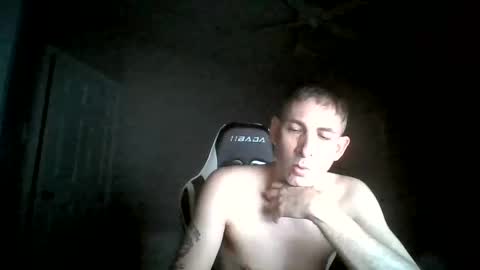 Snapshot of cmypenis chatting on December 10, 2024, 5:50 am Master Bates online show from December 10, 2024, 5:50 am