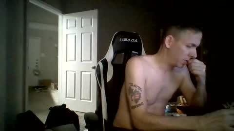 Snapshot of cmypenis chatting on December 22, 2024, 3:33 am Master Bates online show from December 22, 2024, 3:33 am