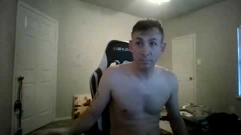 Snapshot of cmypenis chatting on December 28, 2024, 3:15 pm Master Bates online show from December 28, 2024, 3:15 pm