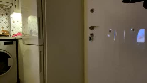 cnk999 online show from November 9, 2025, 9:13 pm