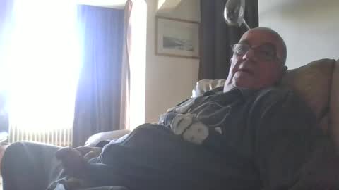 Snapshot of cock9635 chatting on January 1, 2025, 9:17 am cock9635 online show from January 1, 2025, 9:17 am