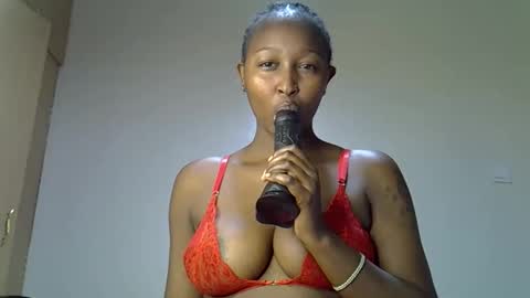 bella online show from November 22, 2025, 1:37 am