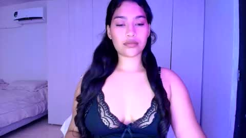 cocoa886863 online show from November 5, 2025, 12:10 am