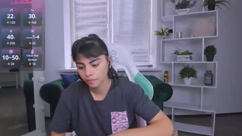 Olivia online show from October 29, 2025, 6:59 am