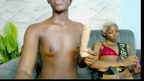 daniella online show from September 23, 2025, 1:08 am