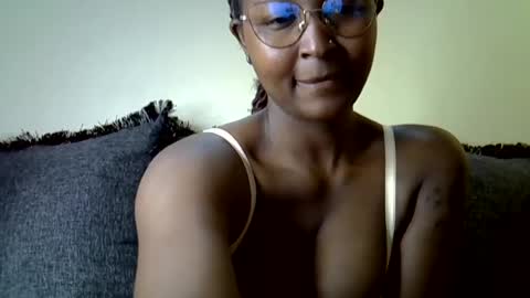 Snapshot of cocobaby_ chatting on June 26, 2026, 6:51 am Coco online show from June 26, 2026, 6:51 am