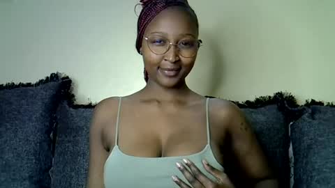 Snapshot of cocobaby_ chatting on July 27, 2026, 8:27 pm Coco online show from July 27, 2026, 8:27 pm
