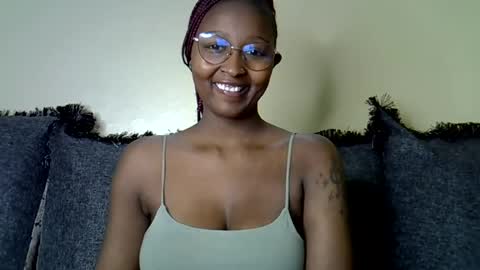 Snapshot of cocobaby_ chatting on August 1, 2026, 9:03 pm Coco online show from August 1, 2026, 9:03 pm