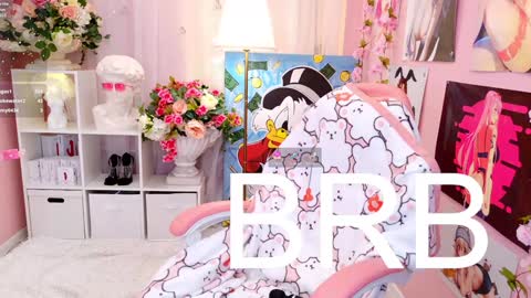 Snapshot of coconut_mia chatting on January 9, 2025, 12:03 am Mia online show from January 9, 2025, 12:03 am