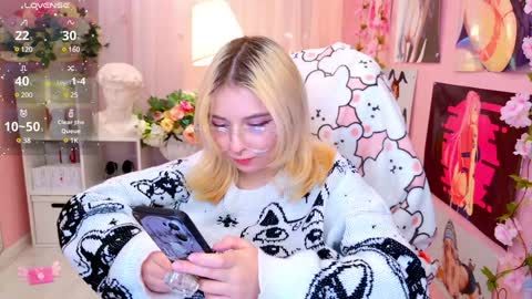 Snapshot of coconut_mia chatting on January 16, 2025, 3:23 am Mia online show from January 16, 2025, 3:23 am