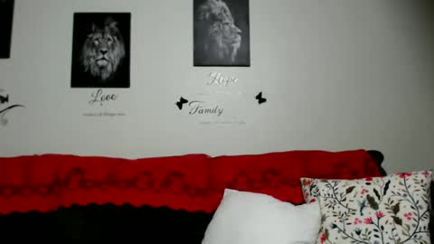 CocosCreamy online show from June 8, 2026, 1:33 pm