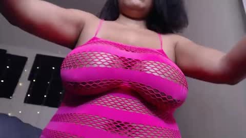 Snapshot of codenameleara chatting on January 16, 2025, 8:03 pm Big Titty Leara online show from January 16, 2025, 8:03 pm